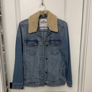 Hollister Light Blue Denim Jacket with Cream Sherpa Collar